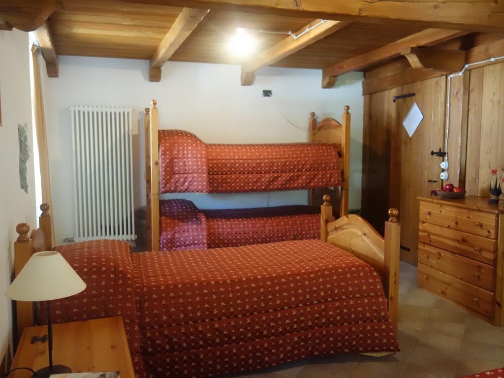 Auberge Lou Creton Di Lui Hostel Pontboset Eksteriør billede