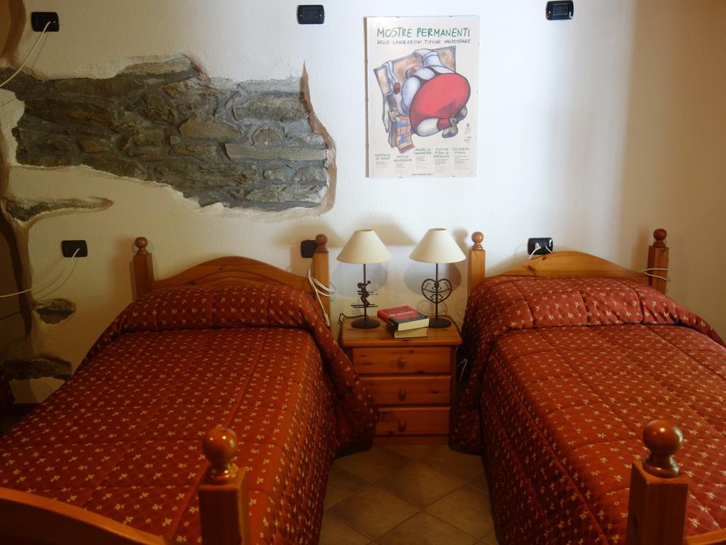 Auberge Lou Creton Di Lui Hostel Pontboset Eksteriør billede