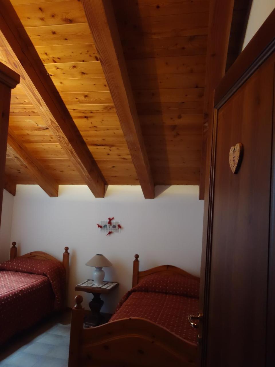 Auberge Lou Creton Di Lui Hostel Pontboset Eksteriør billede